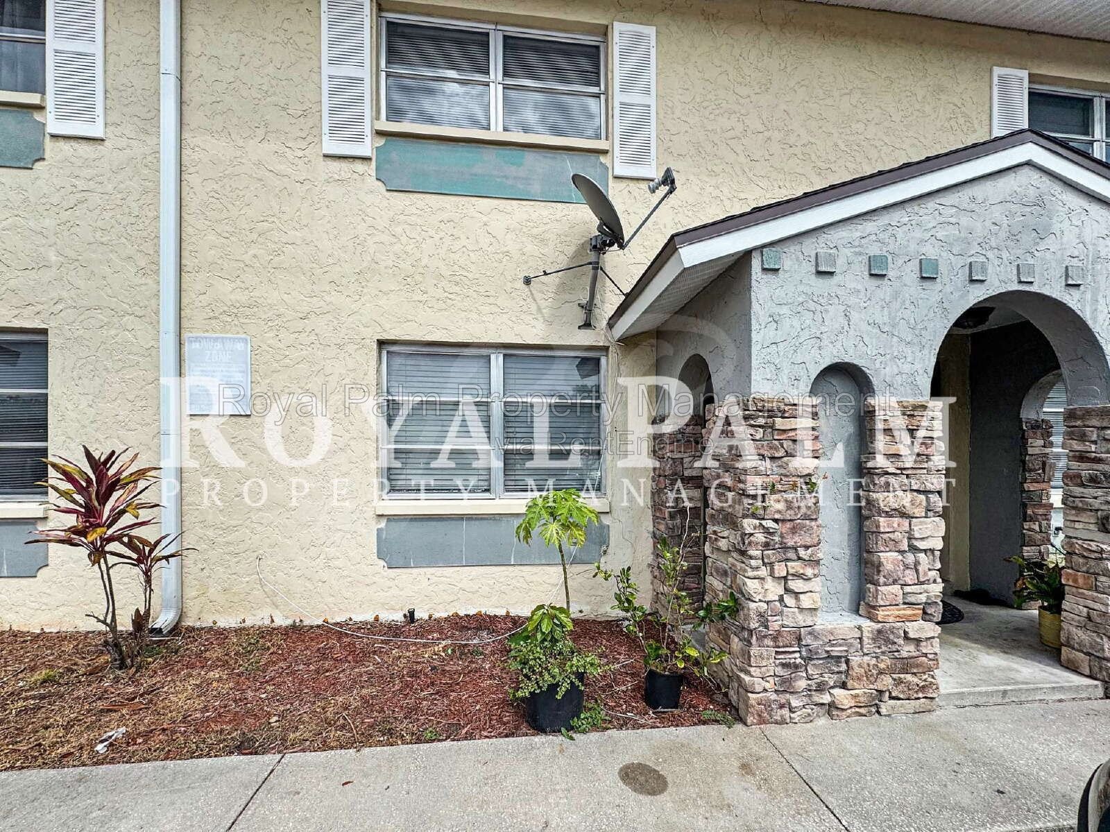 2-Bedroom, 1.5-Bath Townhouse | Private Lanai | Fort Myers property image