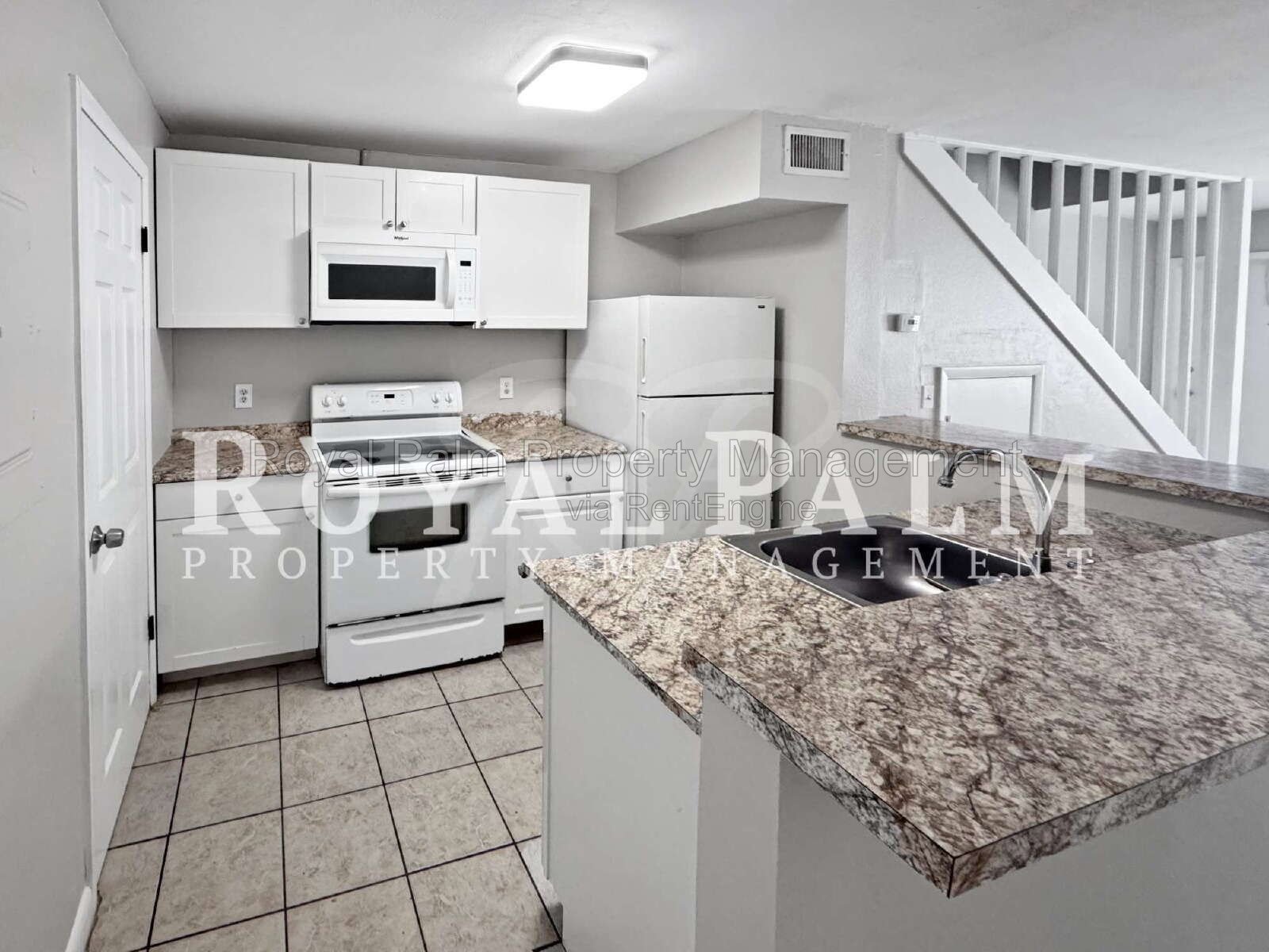 2-Bedroom, 1.5-Bath Townhouse | Private Lanai | Fort Myers property image