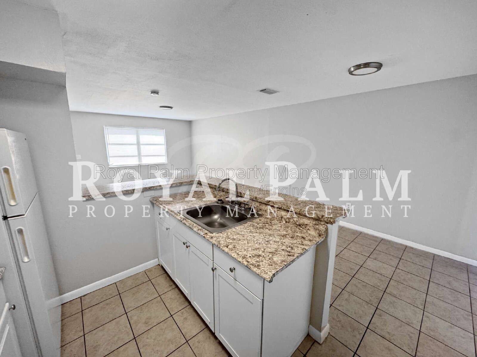 2-Bedroom, 1.5-Bath Townhouse | Private Lanai | Fort Myers property image