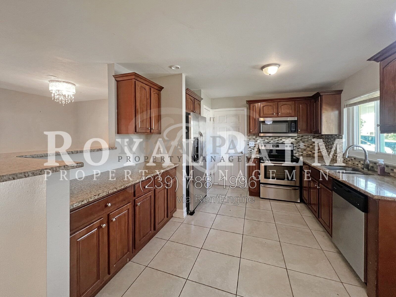 3BR 2BTH SW Cape Coral Home | Granite Counters +Stainless Appliances! property image