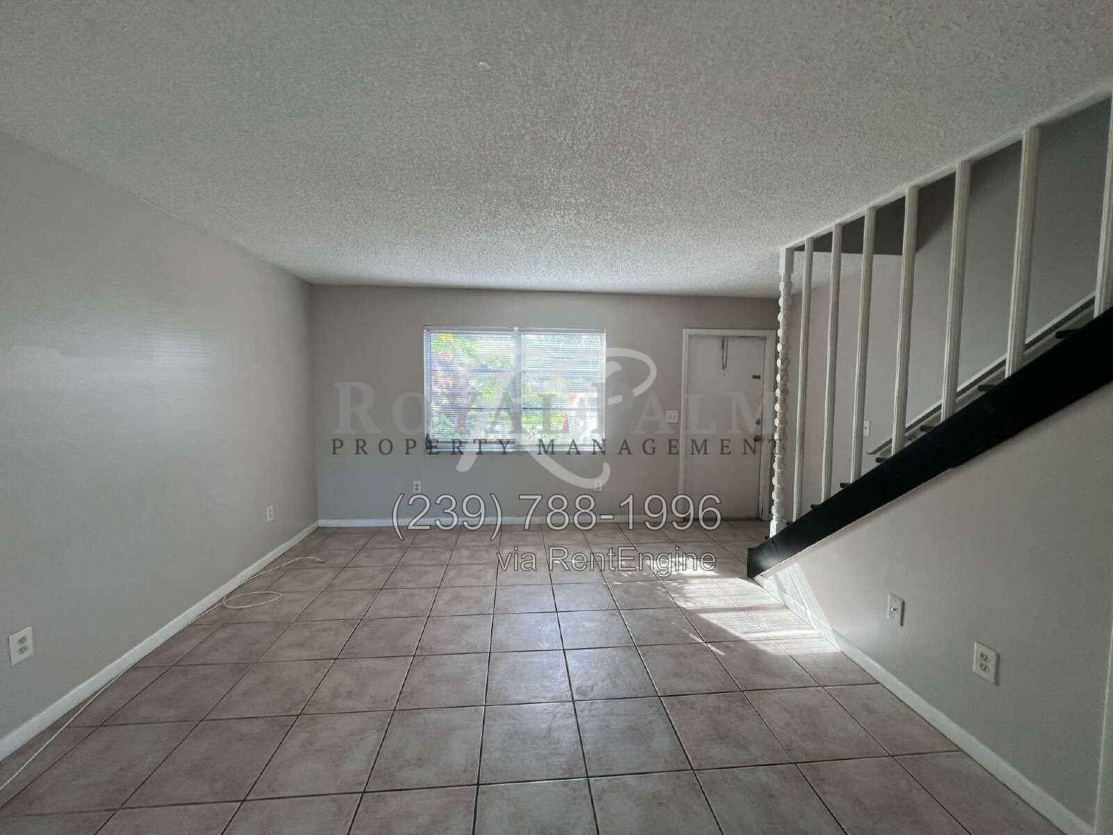 2BR 1.5BA Townhome Near McGregor Blvd + Cypress Lake Dr. property image