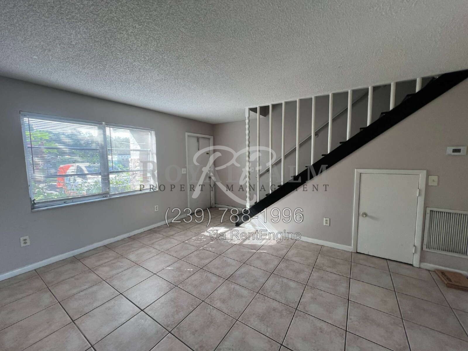 2BR 1.5BA Townhome Near McGregor Blvd + Cypress Lake Dr. property image