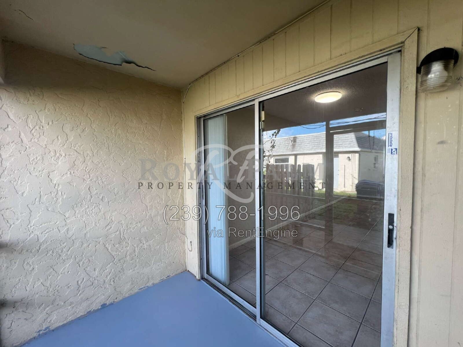 2BR 1.5BA Townhome Near McGregor Blvd + Cypress Lake Dr. property image