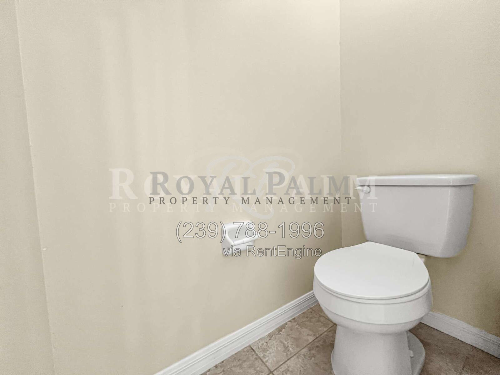 3 Bed 2.5 Bath Townhouse for Rent | Garage + Community Pool | Fort Myers property image