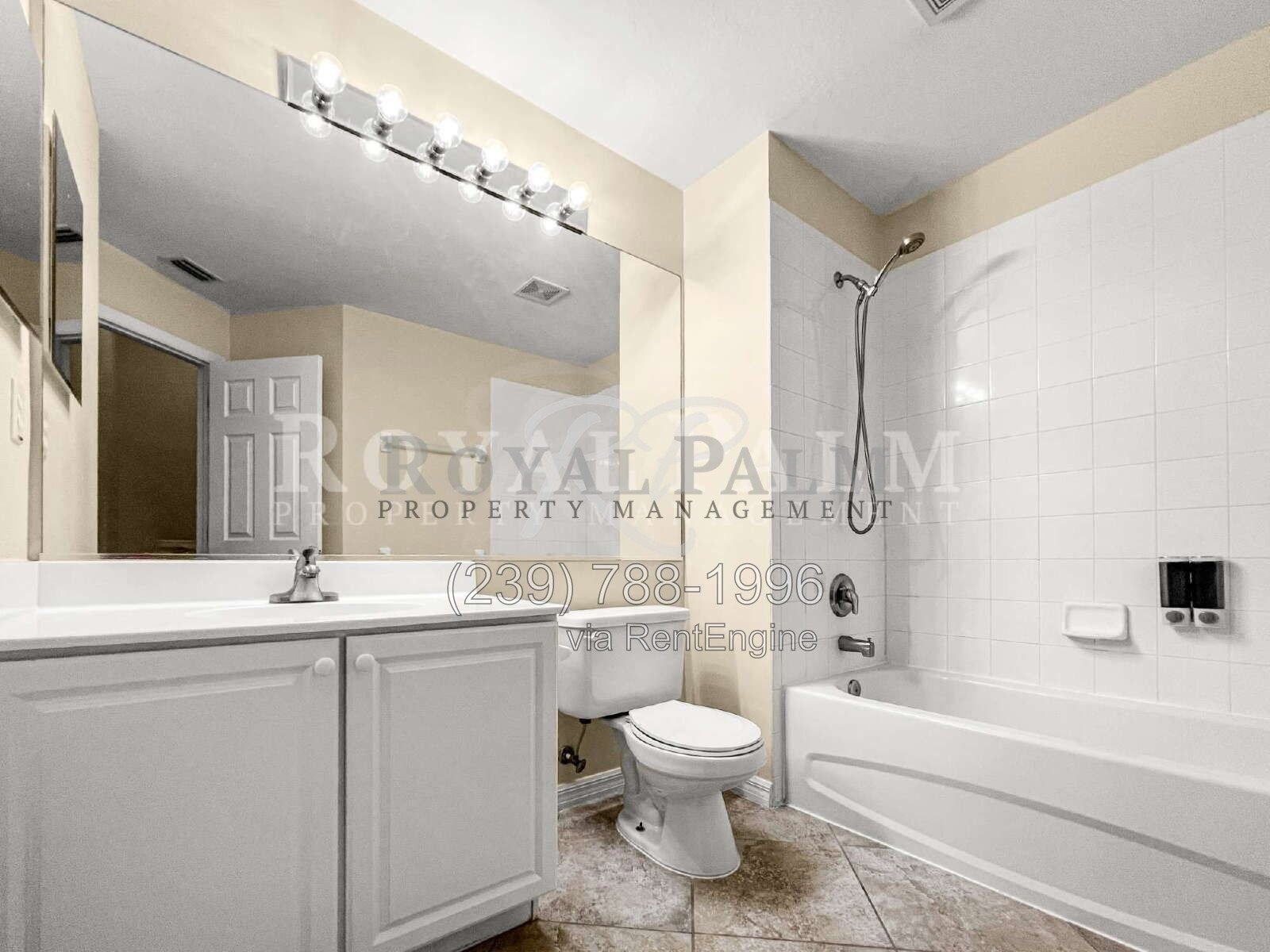 3 Bed 2.5 Bath Townhouse for Rent | Garage + Community Pool | Fort Myers property image